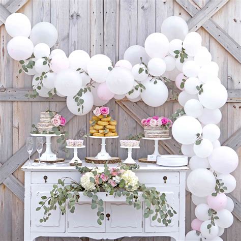 19 Ways To Use Balloons In Your Wedding Decor