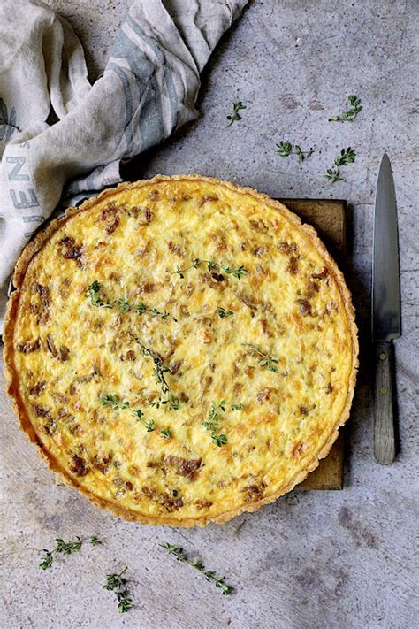 Caramelized Onion And Goat Cheese Tart With Thyme Goat Cheese Tart