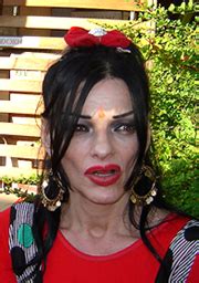 Nina hagen, nina hagen band — african reggae 04:10. „Ein Licht zündet das nächste an" - Interview mit Nina ...