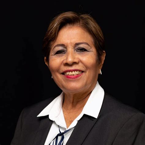 Irma Perez Asesor Remax Casavende Acapulco