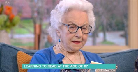 87 year old who s learning to read shows off her new skills on itv s ‘this morning huffpost