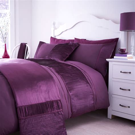 Chartwell Como Plum King Size Bed Cover Set Departments Diy At Bandq