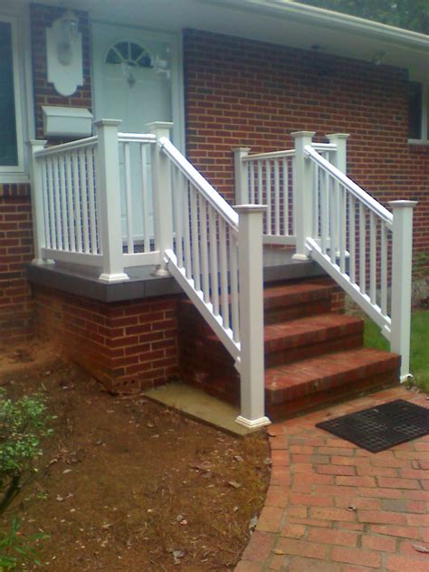 Maybe you would like to learn more about one of these? White Railing On A Concrete Porch Boling Front Porch Tile ...