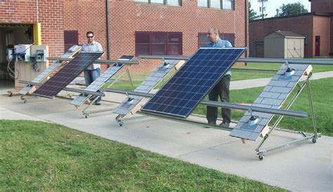 As of jun 2021, the average cost of solar panels in chicago is $2.47 per watt making a typical 6000 watt (6 kw) solar system $10,983 after claiming the 26% federal solar tax credit now available. Why Solar Installers Have NABCEP Certification