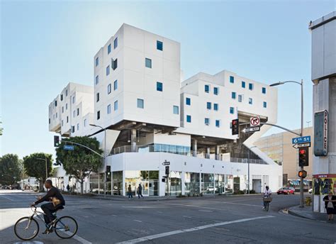 Star Apartments Los Angeles 2015 06 16 Architectural