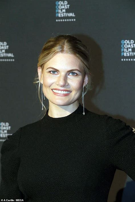 Home And Aways Bonnie Sveen And Partner Nathan Gooley Look Smitten At