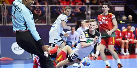 José antónio silva orientou o primeiro treino como selecionador nacional e divulgou a lista de 20 atletas que. Euro de Andebol/Selecionador da Alemanha:"Foi uma luta ...