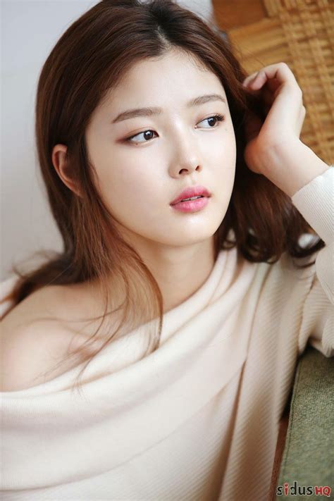 Pin By Huyền Jin On Kim Yoo Jung Kim Yoo Jung Beauty Girl Asian Beauty