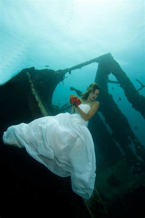 Underwater Shoot In Aruba ~ Shipwreck