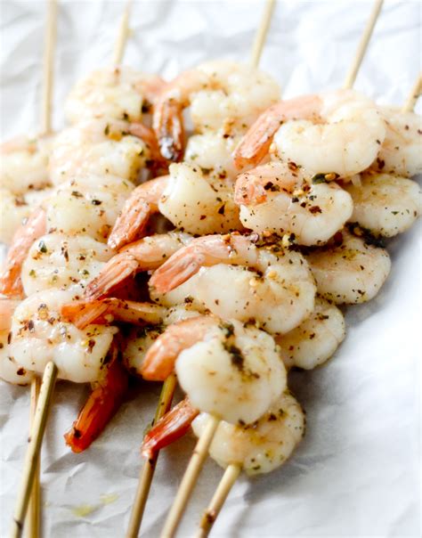 The shrimp in these coconut red curry shrimp skewers marinate in cooling coconut milk, spicy red curry paste and jalapeños, and fresh garlic, ginger, and lime juice. Grilled Shrimp Skewers - Bobby Flay - Recipe Diaries