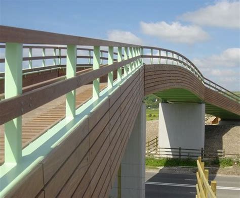 Steel And Timber Composite Bridges Sarum Hardwood Structures Esi