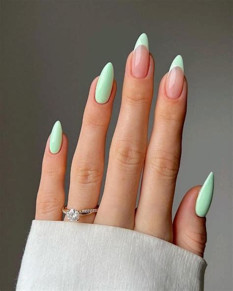 Unhas Decoradas Se Gostou E Quer Aprender A Fazer Uma Dessa Clique No Link Da Bio Unhas