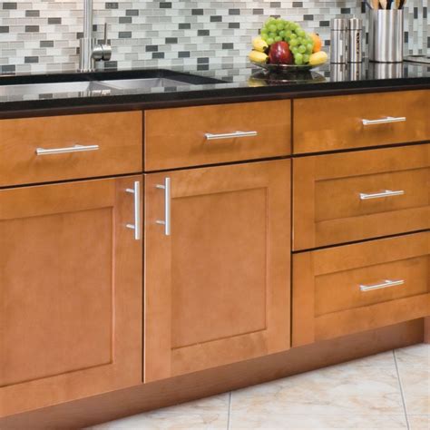 Handle pulls are an ideal option for drawers, but, they can also be used for doors. 3 Stylish Knob Styles that Can Enhance your Kitchen ...