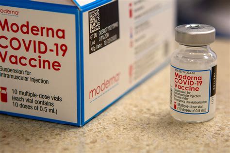 Fda To Allow Moderna To Add More Covid 19 Vaccine Doses Per Vial