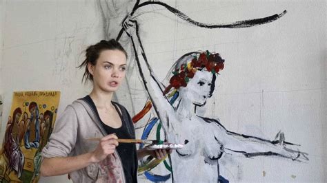 Femen quién era Oksana Shachko una de las fundadoras del grupo de mujeres que protestan en