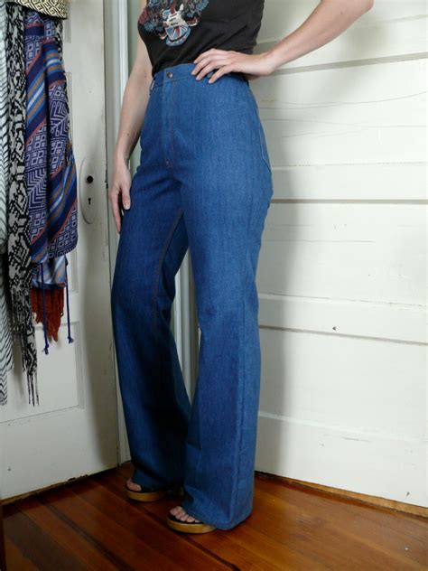 Vintage 1970s Levis Jeans Bellbottom Jeans 70s High Waist