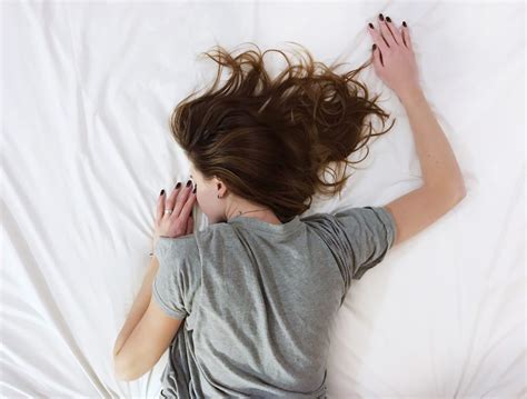 sleep deprivation symptoms causes and treatment hintnaija
