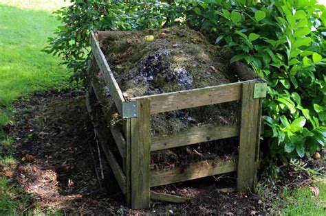 A Guide To Understand The Composting Of A Gardenfarm Check How This