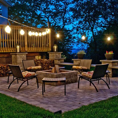 The ideal string lights are bright enough that you can forgo flashlights, but not so intense that your guests are left squinting. Top Outdoor String Lights for the Holidays - Teak Patio ...