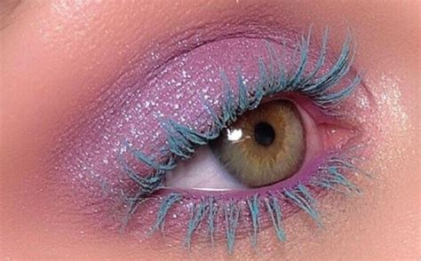 Pastel Makeup Is The Wearable Trend You Need To Try Fashionisers©