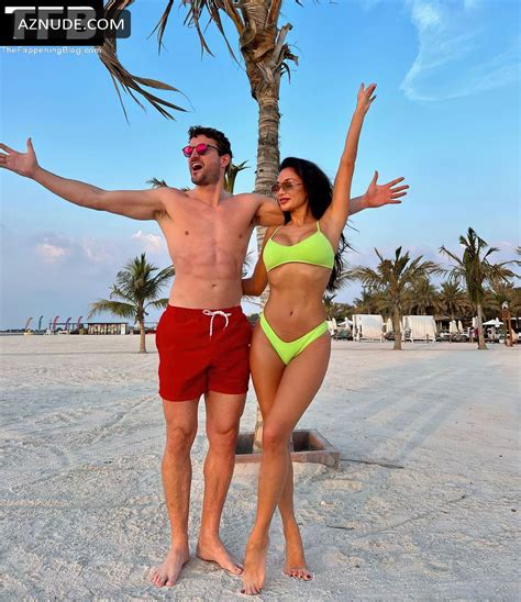Nicole Scherzinger Displays Her Sexy Body On The Beach Aznude