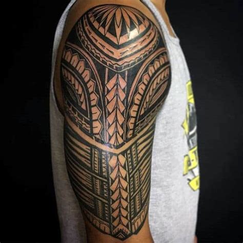 Polynesian islands have dense rain forests and with no place for agriculture, hunting has become the lifeblood of hunters. 50 Polynesian Half Sleeve Tattoo Designs For Men - Tribal ...