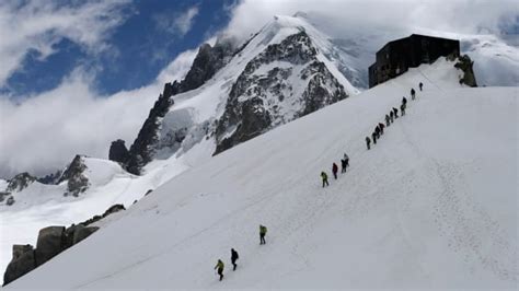 Mont Blanc Climbing Tragedy Kills 6 World Cbc News