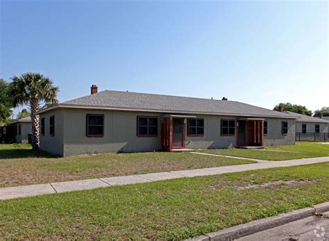 Four seasons resort orlando at walt disney world resort. Lake Mann Homes | Orlando, FL Low Income Apartments