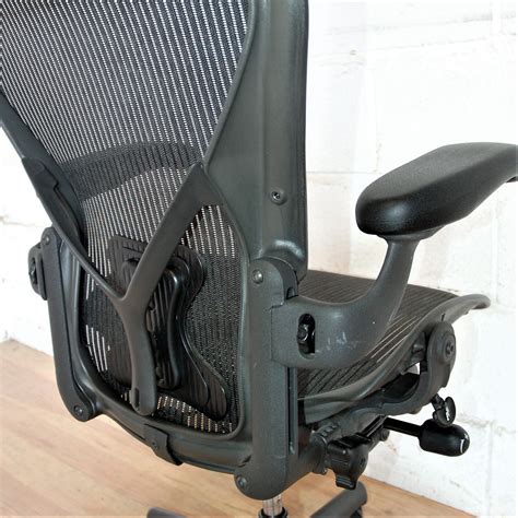 Are you thinking of buying aeron herman miller office chairs! HERMAN MILLER Aeron Task Chair 2156 HERMAN MILLER Aeron Task
