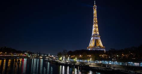 Eiffel Tower At Night Photos Light Show And Glitter