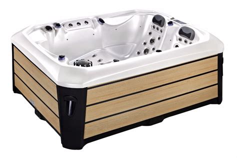 Joyee 2 Person Outdoor Hydro Spa Hot Tub 2 Lounge Mini Hot Tub Japan