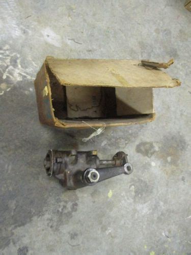 Sell Nos Gm 68 69 70 Impala Camaro Chevelle Manual Steering Gearbox