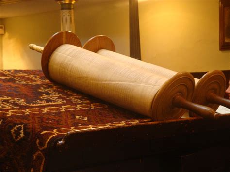 43 Torah Wallpaper On Wallpapersafari
