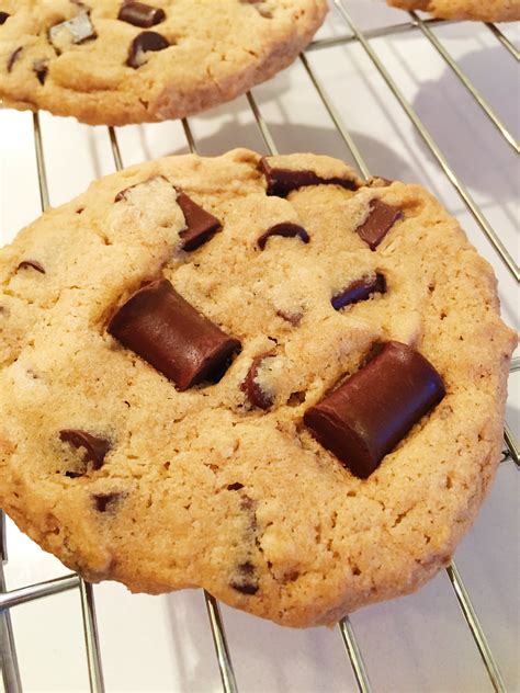 Chocolate Chunk Cookies - VEGAN MOSVEGAN MOS