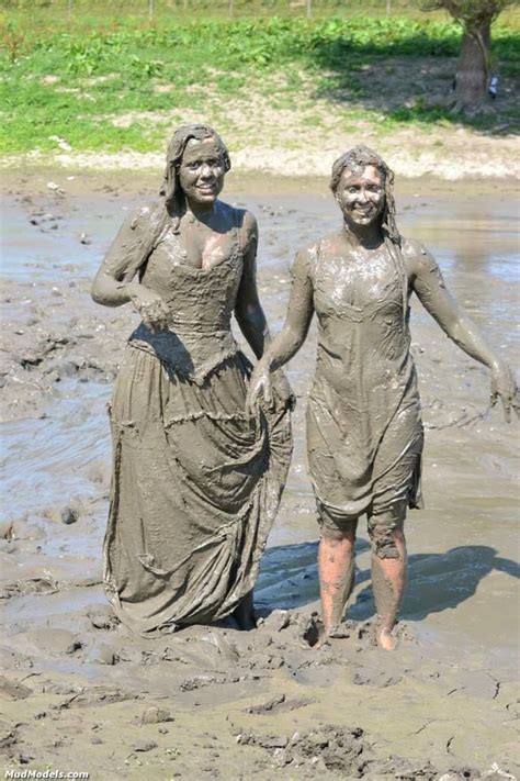 Dress Skirt Dress Up Muddy Girl Girls 18 Top Photo Maiden Messy Wet Pretty
