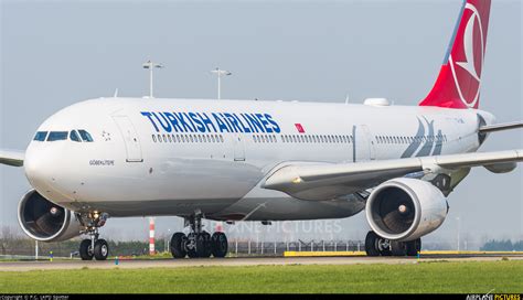 Tc Lne Turkish Airlines Airbus A330 300 At Amsterdam Schiphol