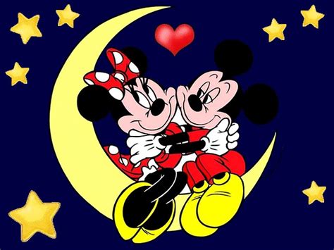 Minnie And Mickey Mouse Love Wallpaper