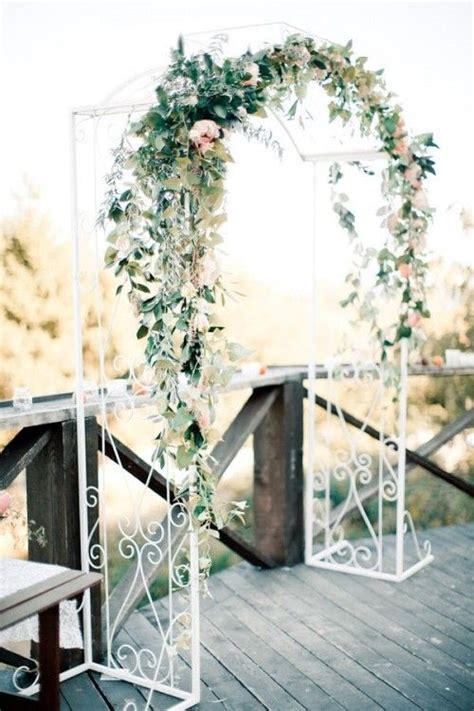 30 Incredibly Beautiful Spring Wedding Arches Weddingomania Wedding