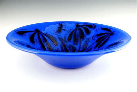Glass Bowl Cobalt Blue With Coneflower Design Etsy Glass Bowl Cobalt Glass Cobalt Blue