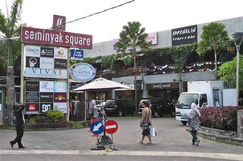 Seminyak Square Shopping And Dining Complex In Seminyak Go Guides