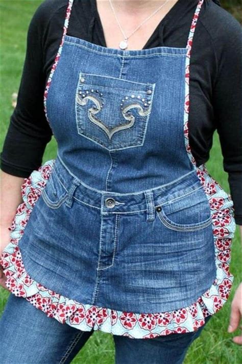 Diy Farm Girl Apron From Recycled Jeans Trendy Sewing Projects Denim