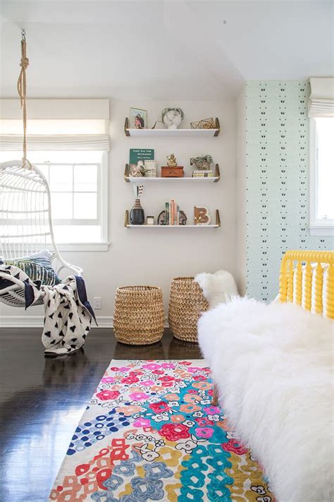 Collect as many images as you can so you find similar. How To Decorate For A Tween Girl | Room decor, Girls ...