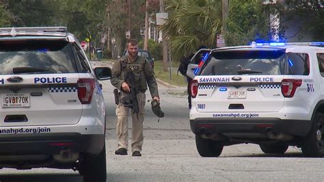 Swat Standoff Ends Peacefully Suspect In Custody