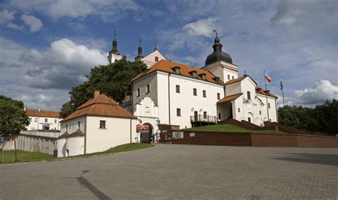 Klasztor Kamedułów w Wigrach Veturo pl Atrakcje turystyczne w