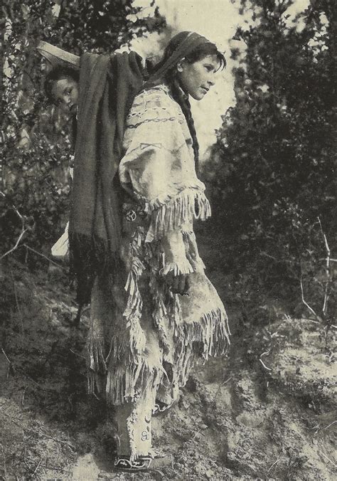 Native American Indian Us Americana Ironwood Mi 1940 Beautiful Chippewa Ojibwe Tribe Woman Squaw