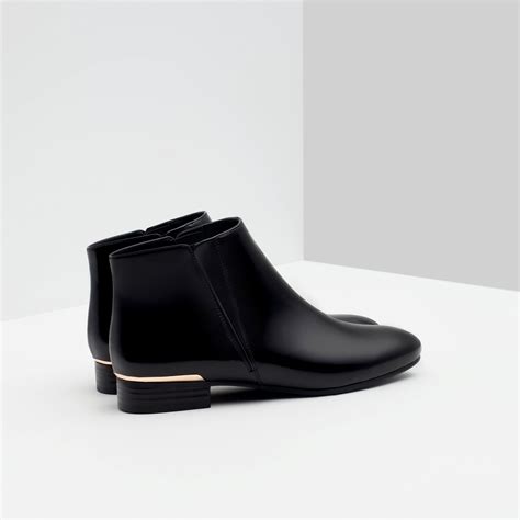 Zara Flat Ankle Boots With Metal Detail In Black Lyst