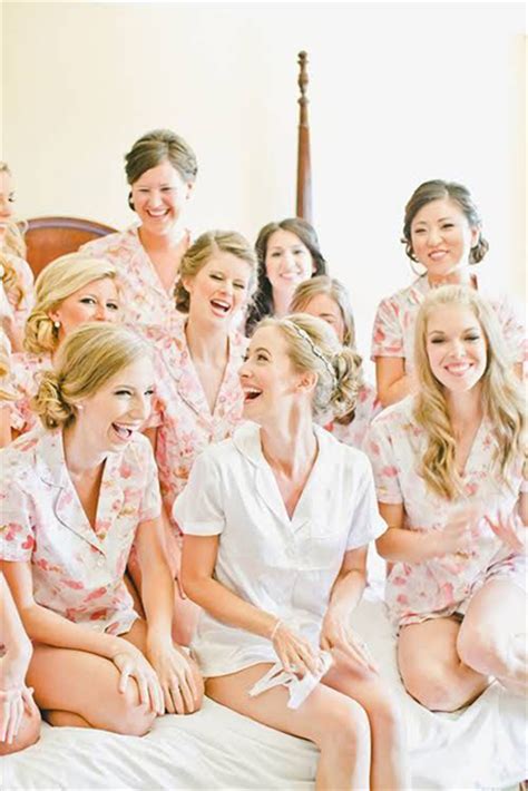 Bridesmaids Getting Ready Picture Perfect Photos