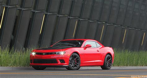 2015 Chevrolet Camaro Ss 1le Review Girlsdrivefasttoo
