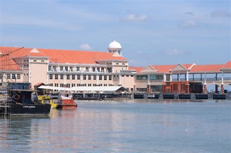 The port of penang was the third busiest harbour in malaysia in terms of cargo as of 2017. Penang Port signs RM155m Swettenham Pier redevelopment ...