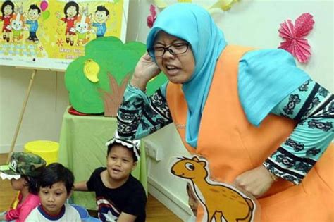 Telling Stories To Spread The Love Of Malay During Malay Language Month